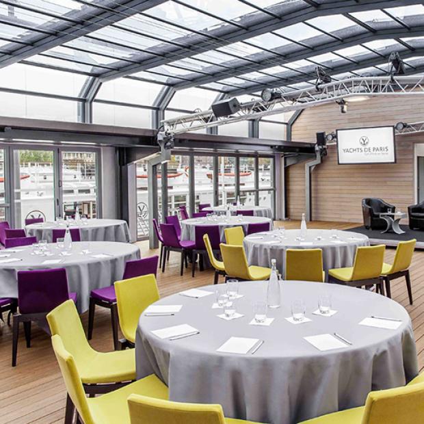assemblee-table-ronde